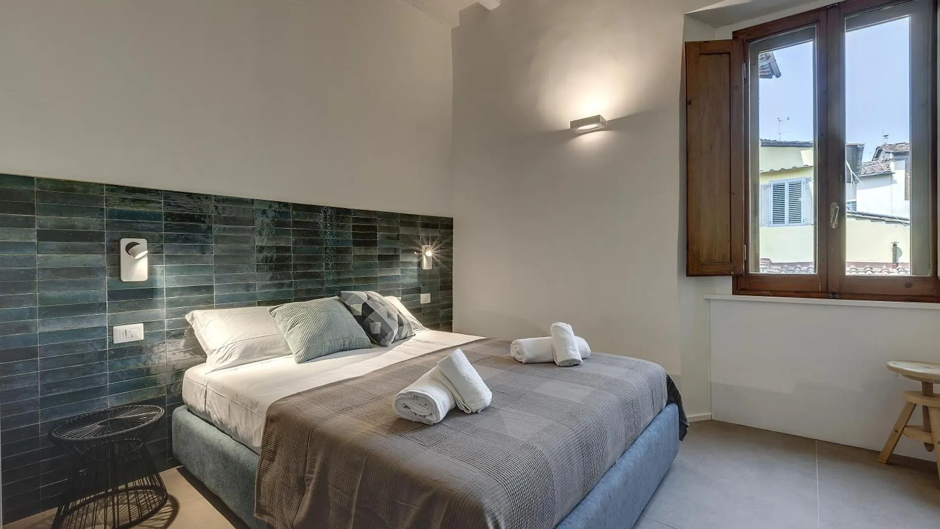 Venere & Zefiro Apartments By Mamo Florence Italy