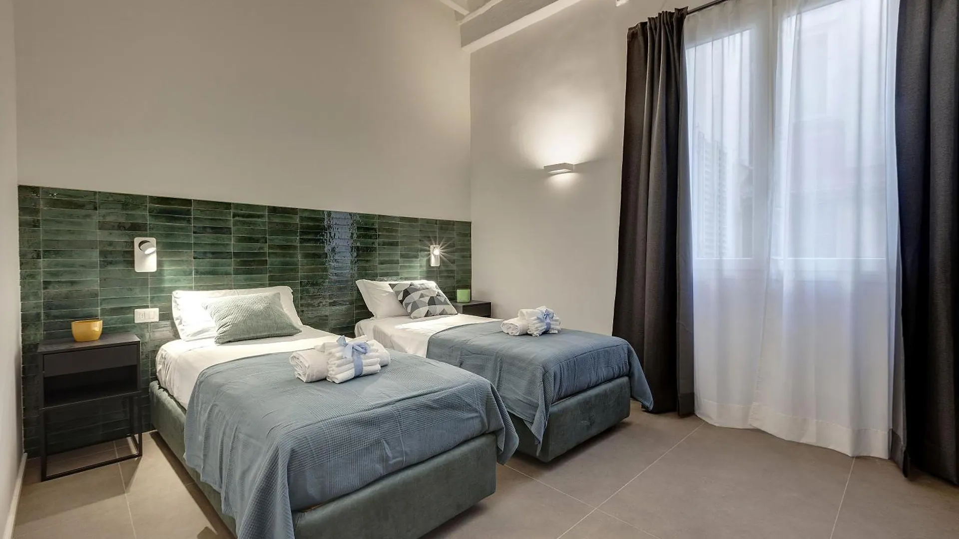 Venere & Zefiro Apartments By Mamo Florence
