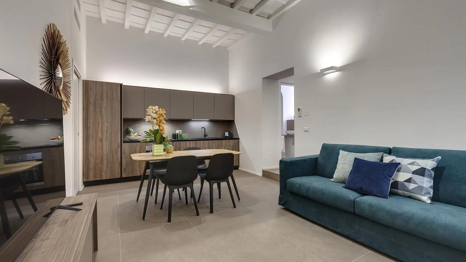 Venere & Zefiro Apartments By Mamo Florence